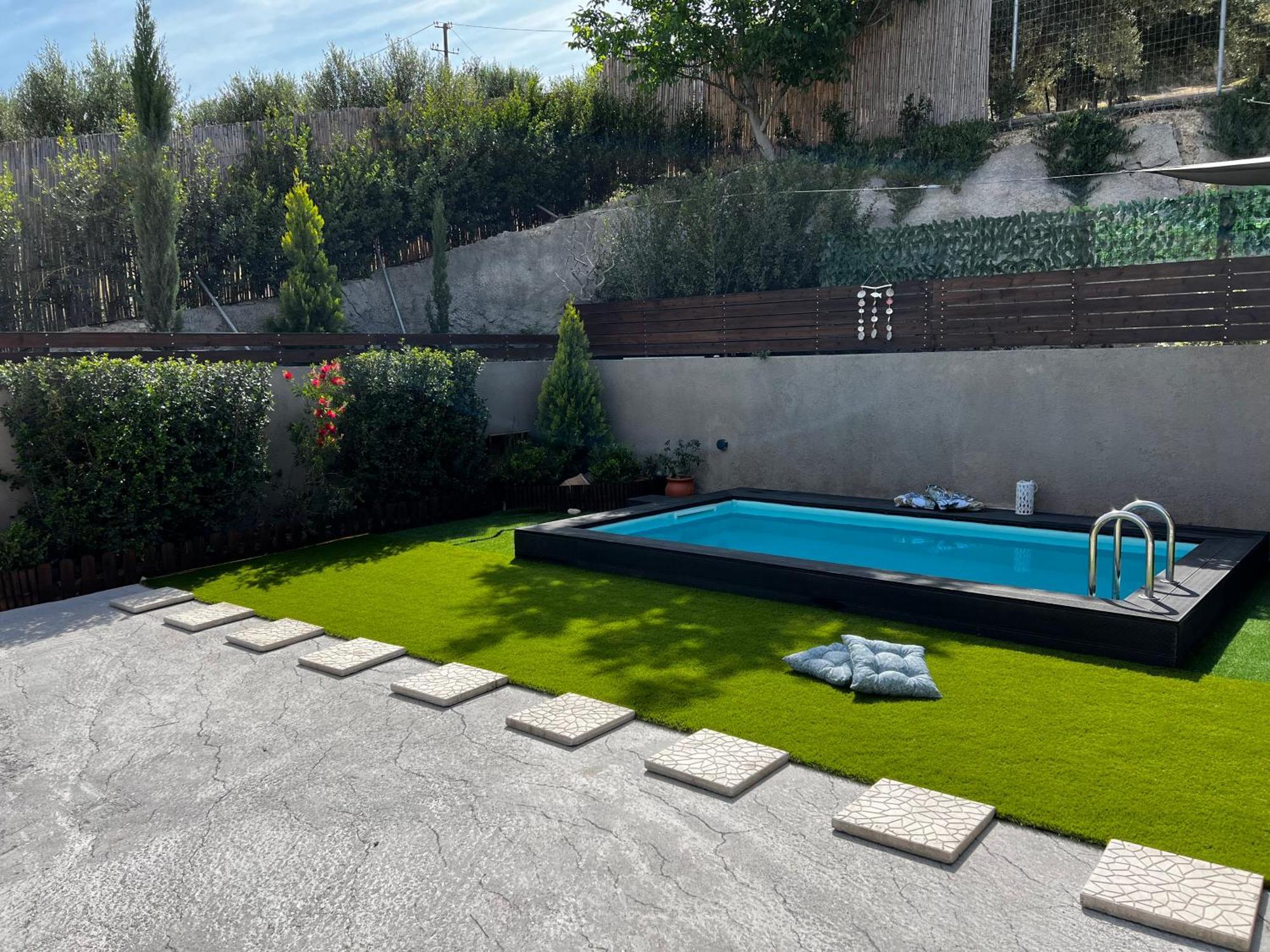 Natural House With Pool & Private Parking